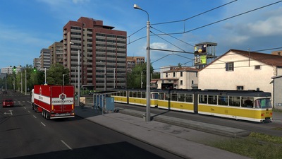 Trains & Tram