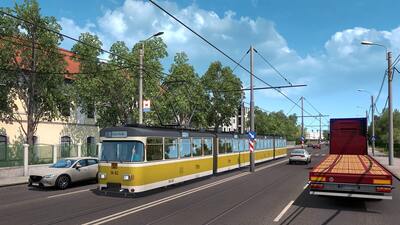 Trains & Tram